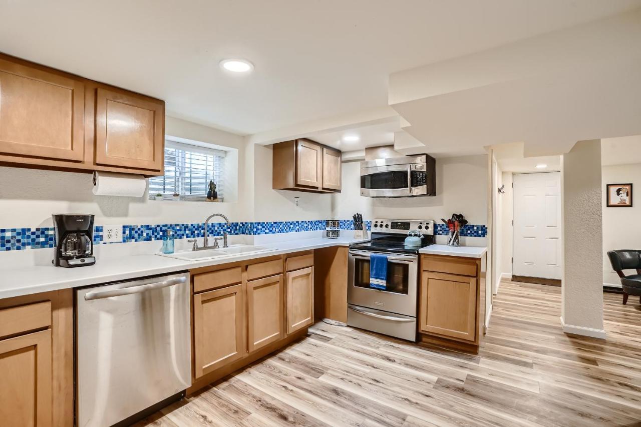 Sloans Lake Getaway - Basement Apartment Near Broncos And Downtown Denver Lakewood Exterior foto